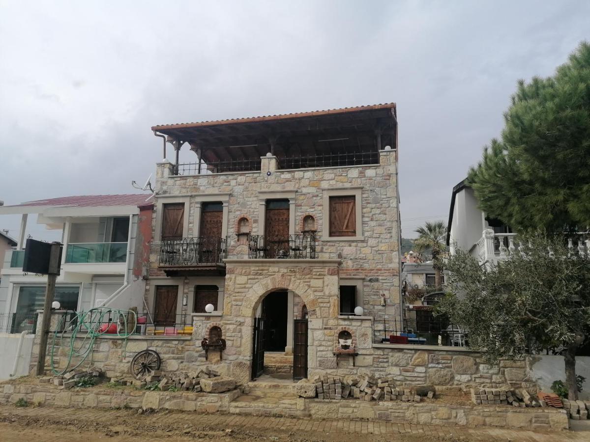 Tashan Otel Foça Exteriör bild