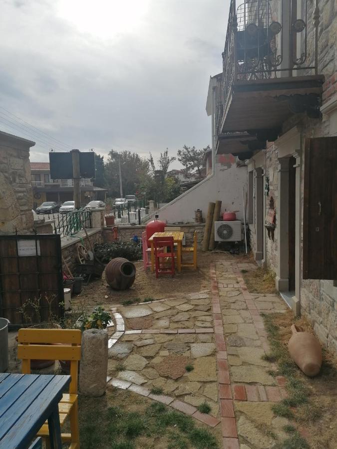 Tashan Otel Foça Exteriör bild