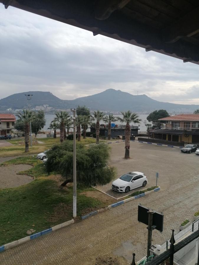 Tashan Otel Foça Exteriör bild