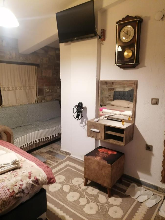 Tashan Otel Foça Exteriör bild