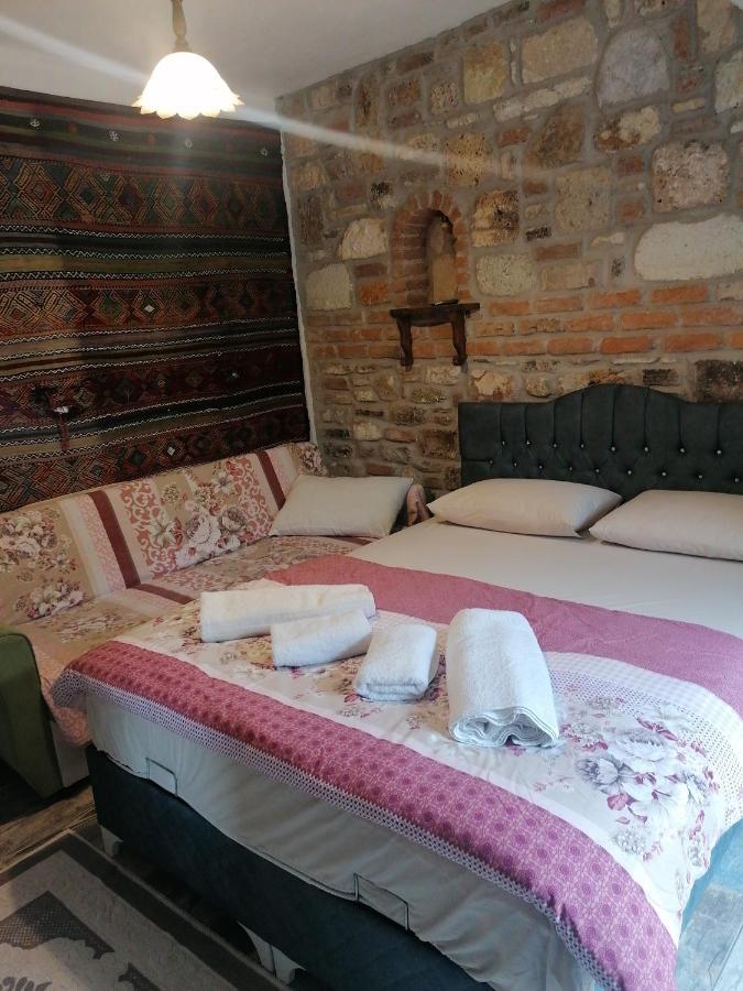Tashan Otel Foça Exteriör bild